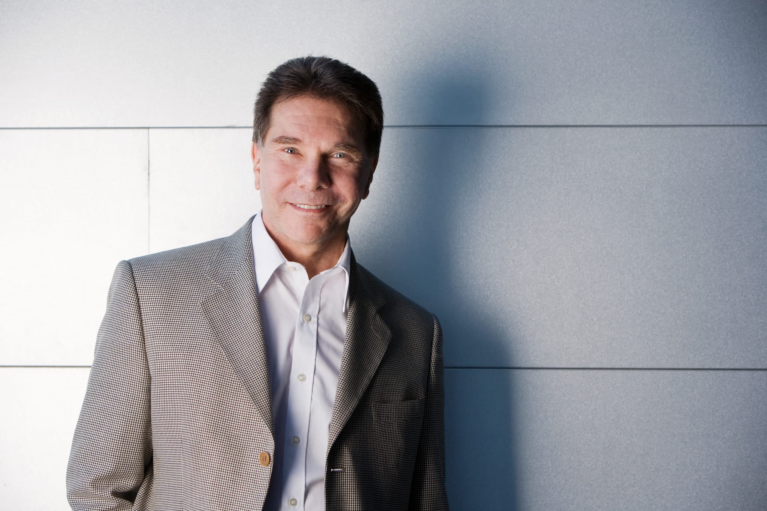 Dr. Robert Cialdini