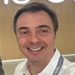 Portrait of Ákos Gerold, Cialdini Institute Licensed Trainer