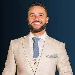 Portrait of Raul J. Wollmann, Cialdini Institute Licensed Trainer